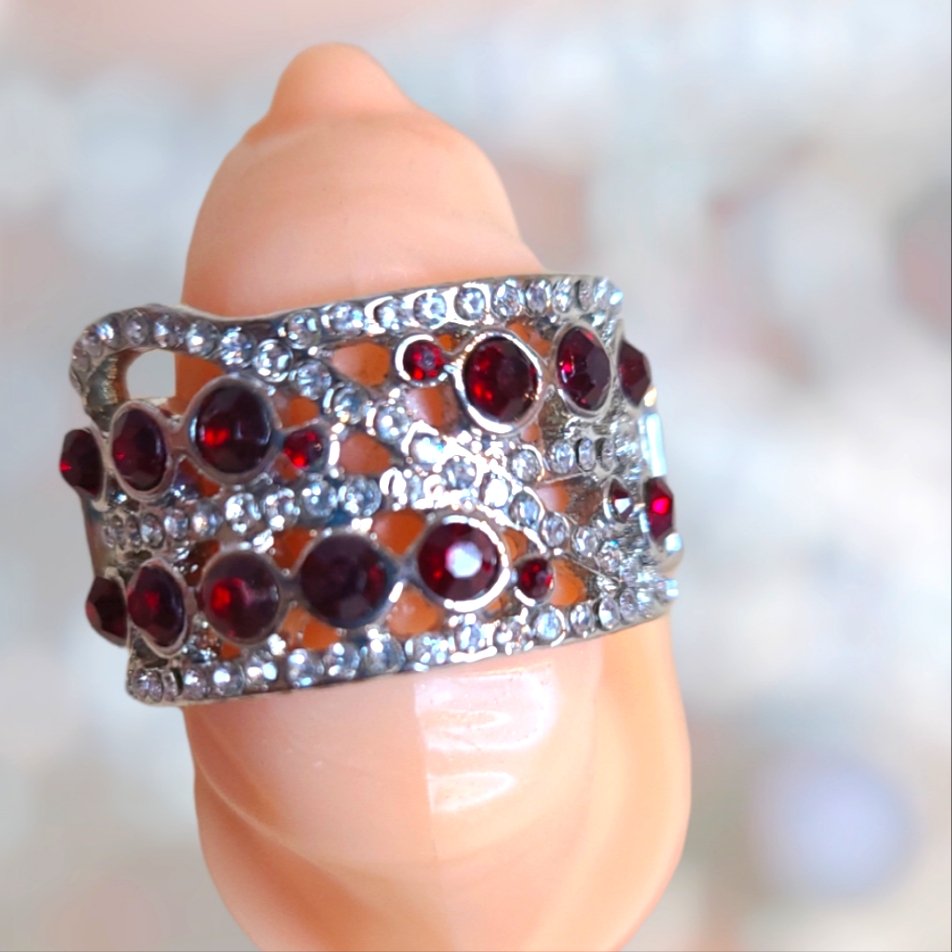 Elegance Ruby Ring